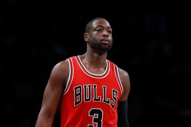 荷甲战报：费尔曼、佩皮破门，埃因霍温2-0战胜海伦芬（埃因霍温2-0力克海伦芬，费尔曼与佩皮相继破门）