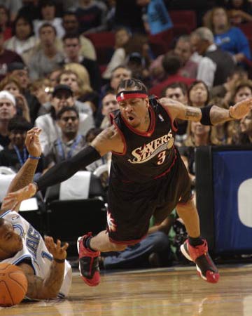 传闻：除枪手外，拜仁和切尔西也在密切关注罗比尼奥-瓦斯（阿森纳之外，拜仁与切尔西也在密切关注罗比尼奥-瓦斯）