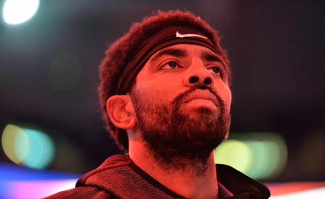 南京男篮官方：原主帅贝西洛维奇因家庭原因辞职，王世龙接任（南京男篮官宣主帅更迭：贝西洛维奇因家庭原因辞任，王世龙接任）