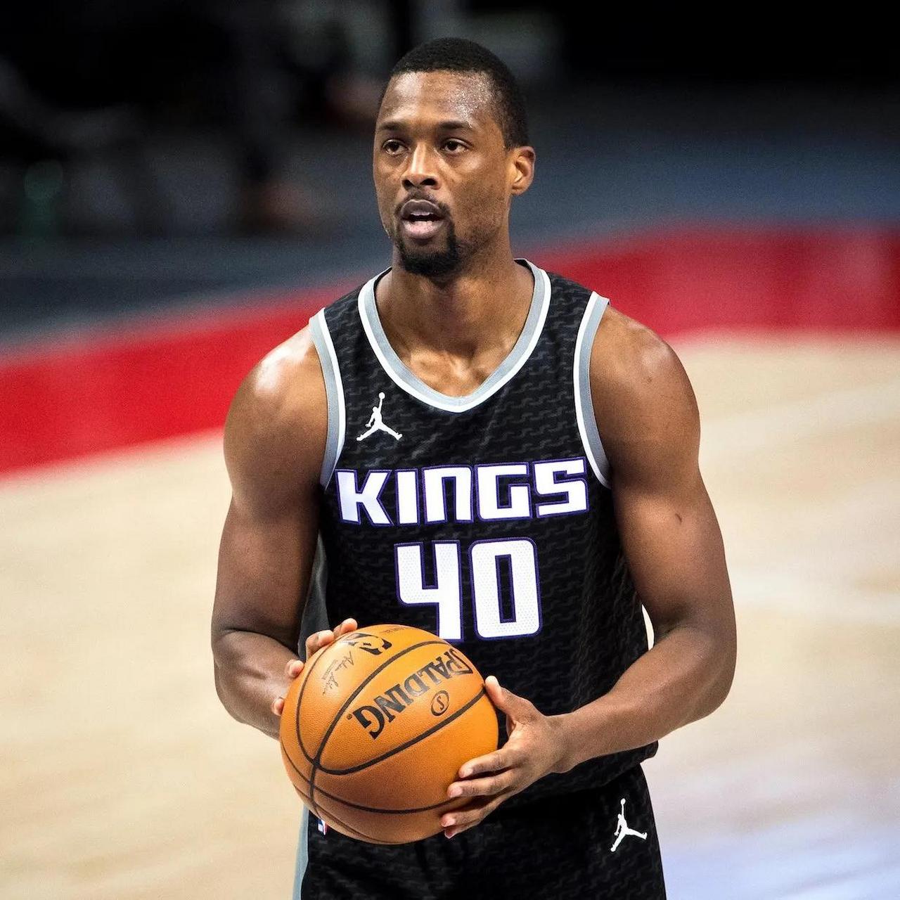 每体：巴萨对莱比锡边锋努萨感兴趣，球探负责人已到现场考察（每体：巴萨有意莱比锡边锋努萨，球探主管已亲赴现场考察）