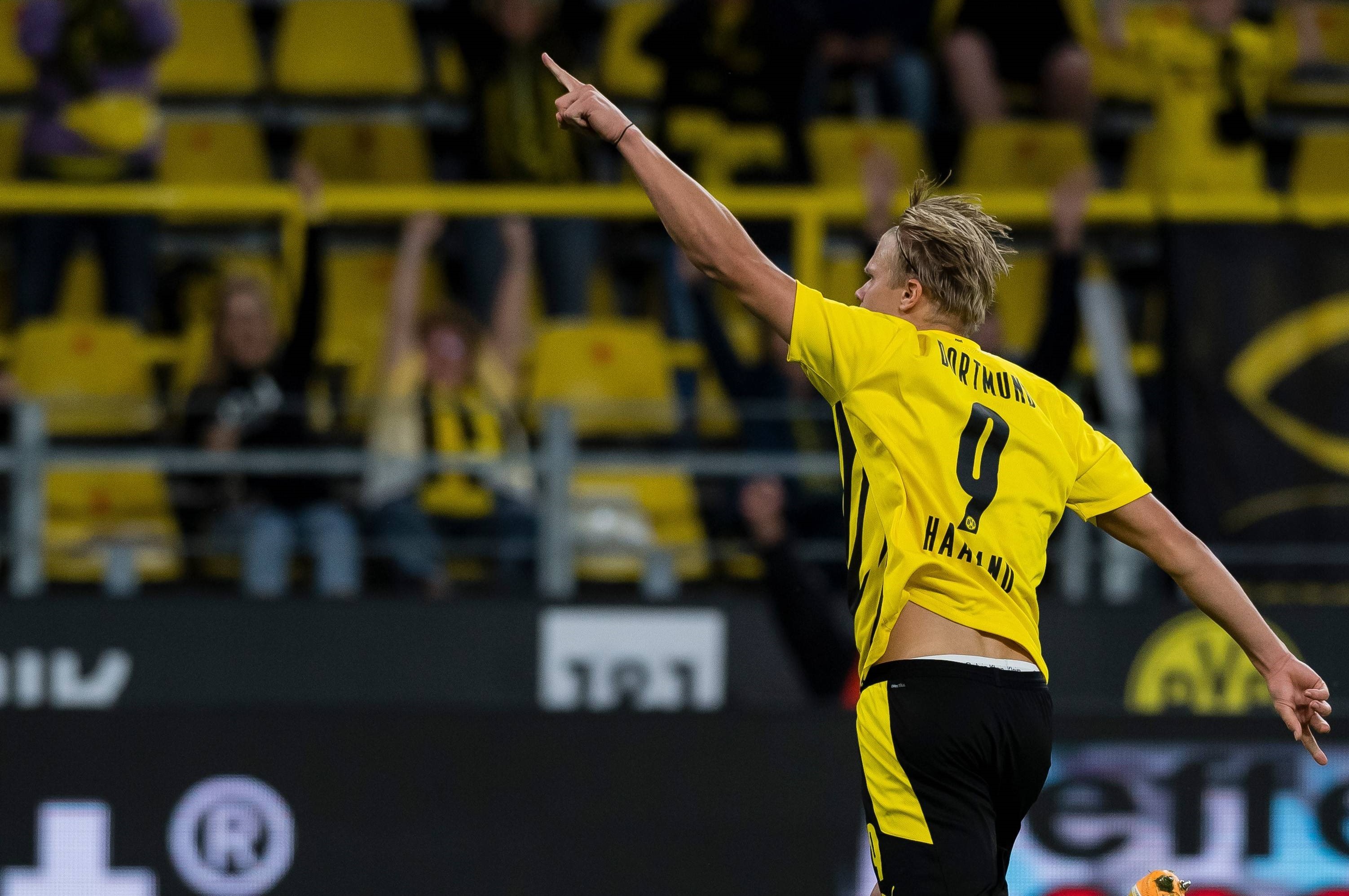 2023年31号秀纳吉加盟贝勒大学，曾效力黄蜂尼克斯夏联（2023年第31顺位新秀纳吉加盟贝勒大学，曾出战黄蜂与尼克斯夏季联赛）