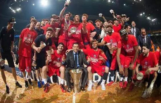 小瓦格纳、班凯罗、萨格斯伤病缠身，近两赛季仅17场同场竞技（伤病困扰小瓦格纳、班凯罗与萨格斯，近两季仅17场同场出战）