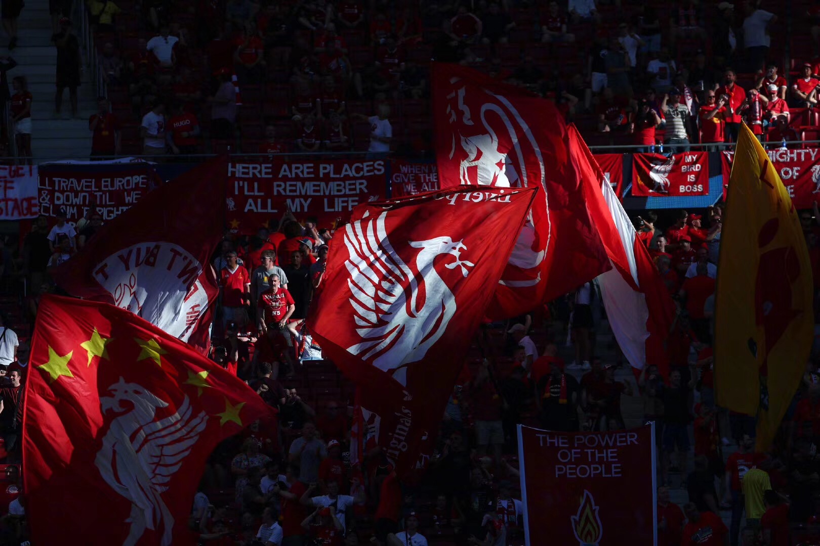 米体：AC米兰曾接近签下阿坎吉，因薪资与无欧冠赛事最终告吹（米体：AC米兰一度接近签下阿坎吉，因薪资问题与无缘欧冠未能成行）