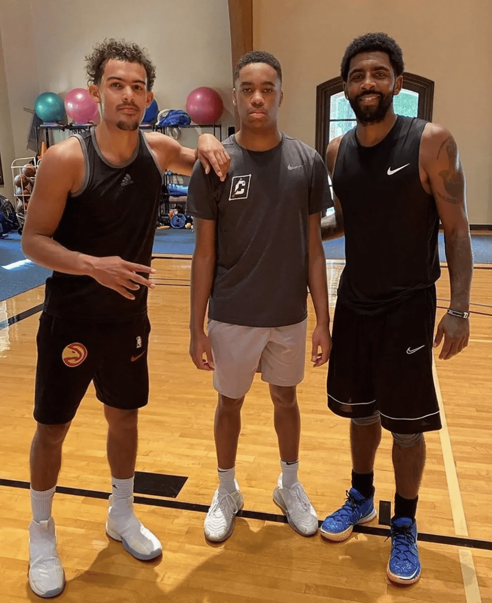 足球训练中最容易犯的五个错误（足球训练常见的五大误区）