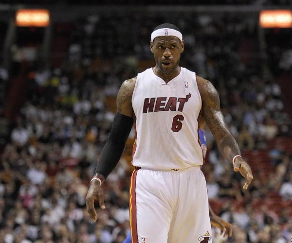 欧冠战报：艾尔尤努西、阿乔里破门，哥本哈根3-2绝杀黄潜（欧冠快讯：艾尔尤努西、阿乔里建功，哥本哈根3-2压哨绝杀比利亚雷亚尔）