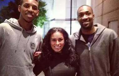 迪洛伦佐：球队目前状态不错，对阵米兰防守表现至关重要（迪洛伦佐：球队状态良好，迎战米兰关键在防守）