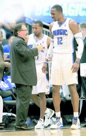 曝勇士正积极交易补强！关注亨特字母波特墨菲多人，追梦或沦为筹码？（曝勇士正加速运作补强：目标锁定亨特、字母哥、波特、墨菲等，追梦或成交易筹码？）