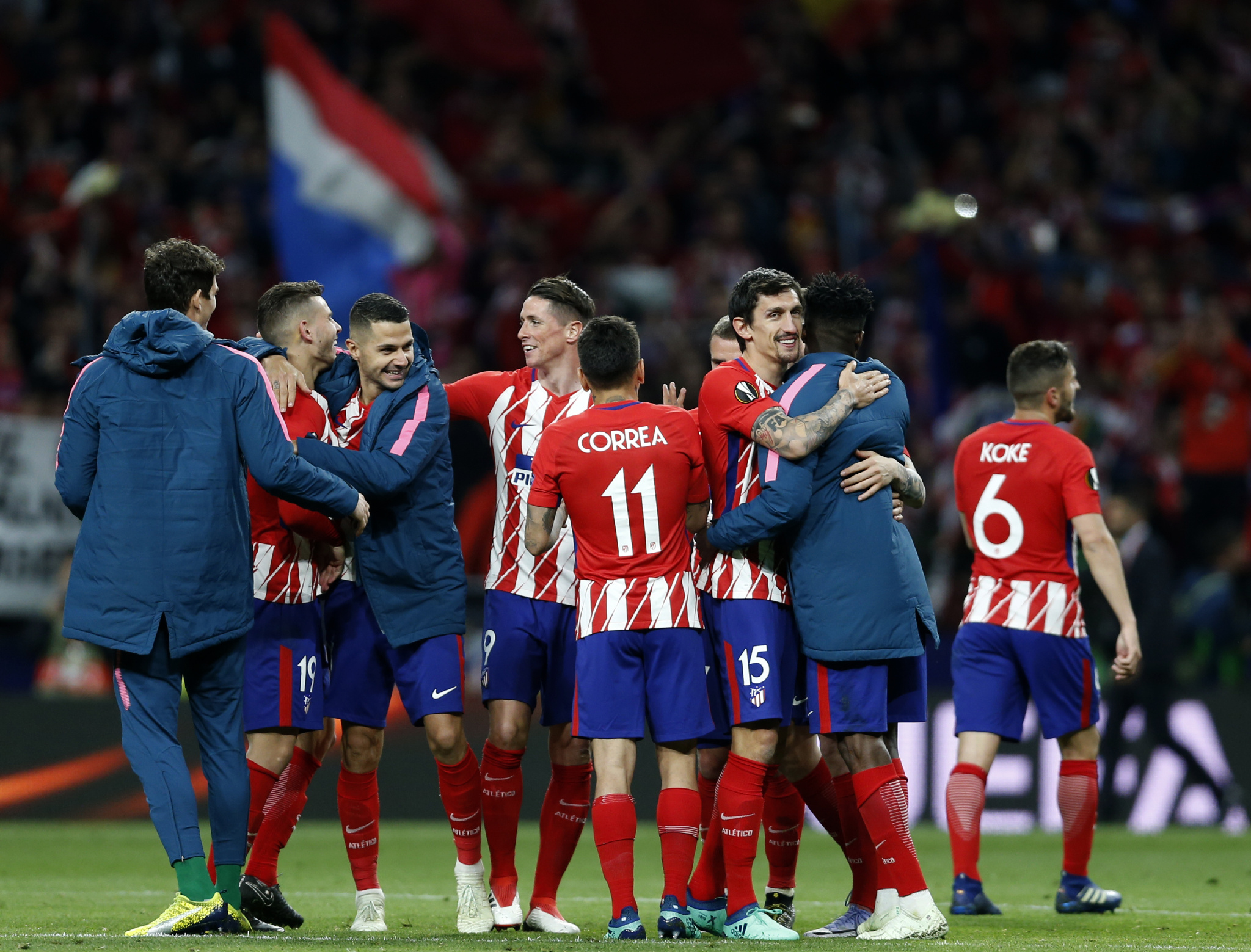 里程碑！武切维奇成为现役第15位得分破17000的球员（里程碑时刻！武切维奇生涯得分突破17000，跻身现役第15人）