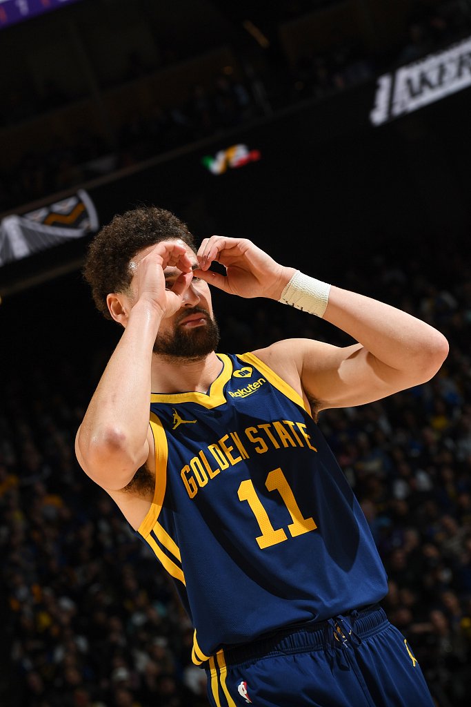 “艺术家”爱艺术，队报：谢尔基是资深艺术爱好者（队报：被称为“艺术家”的谢尔基对艺术痴迷，堪称资深爱好者）